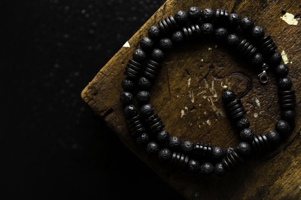 Dark Jewellery Photography