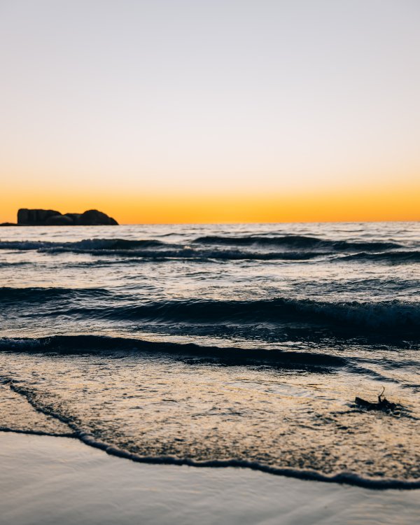 Ocean waves in the evening