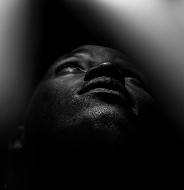 night photo portrait