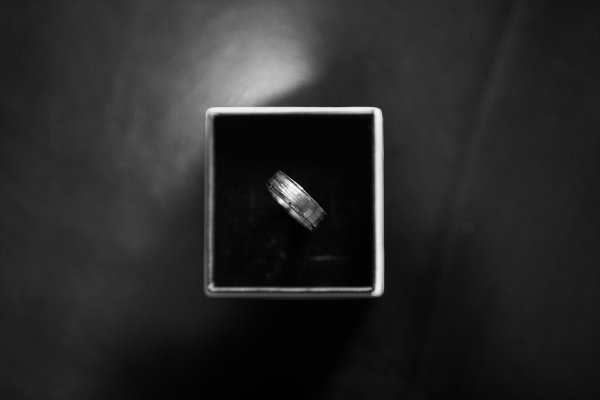 Males ring
