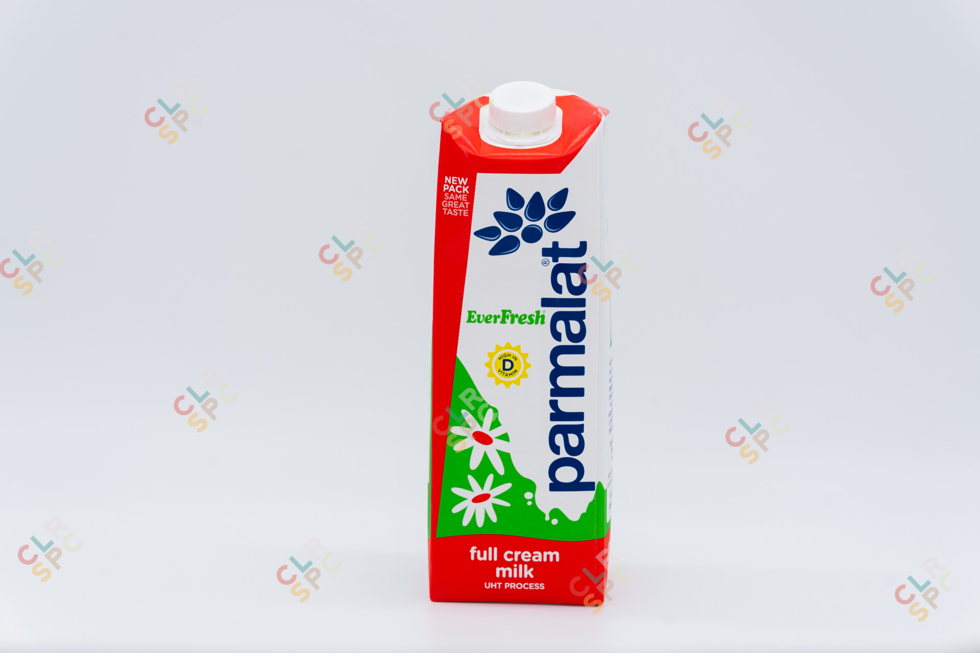 Full cream Parmalat everfresh milk.