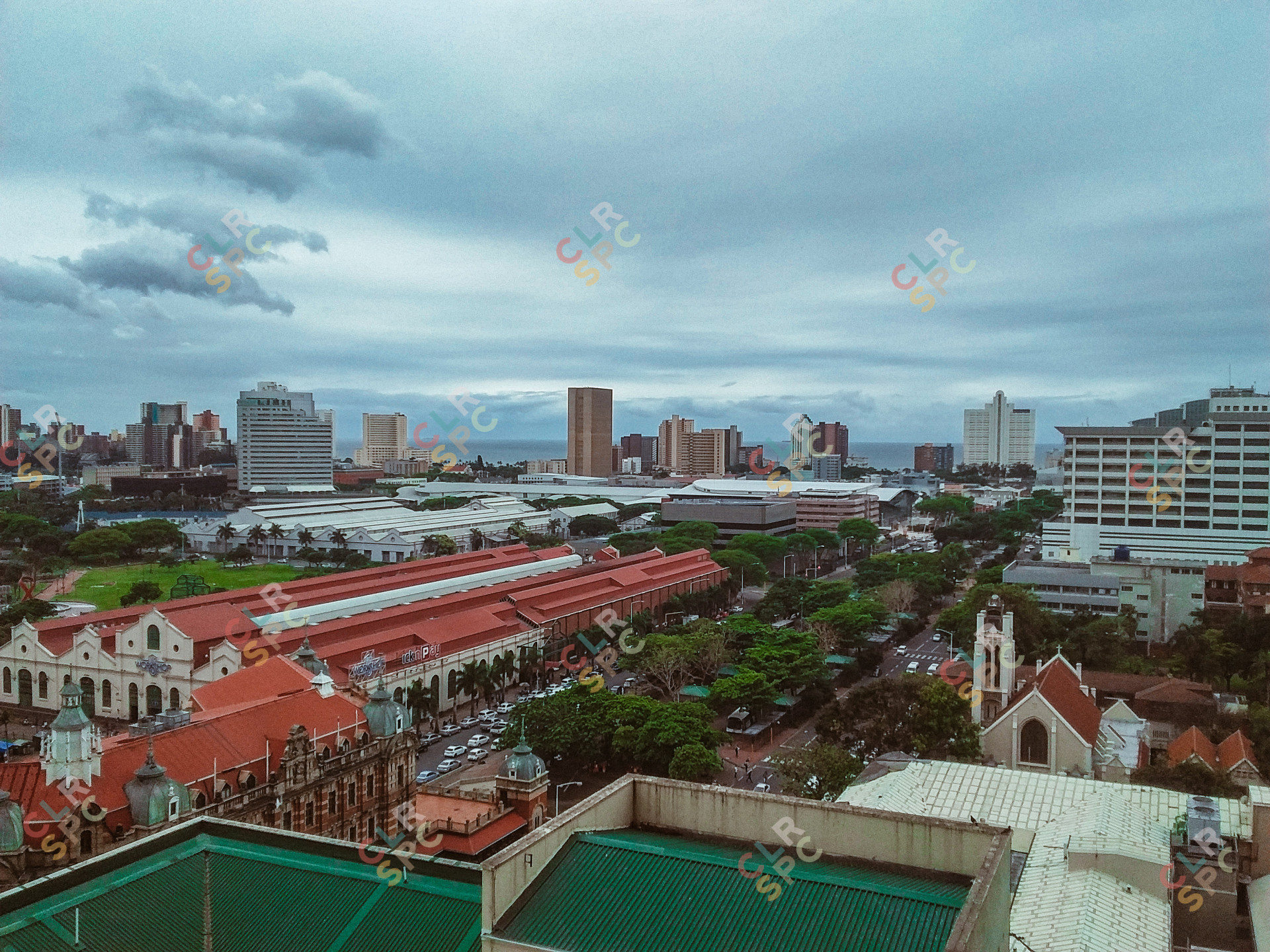 Smartphone photography :  Cold day in the city