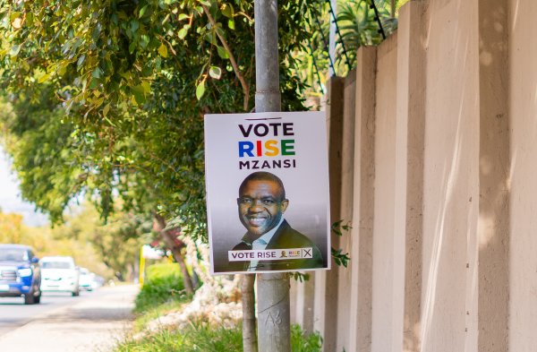 Rise Mzansi political sign with Songezo